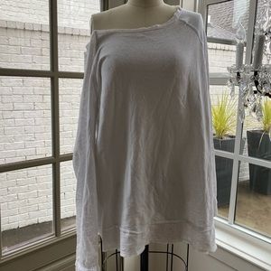 Off shoulder oversized sweatshirt